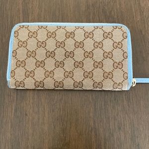 Gucci Zip Around Wallet Authentic